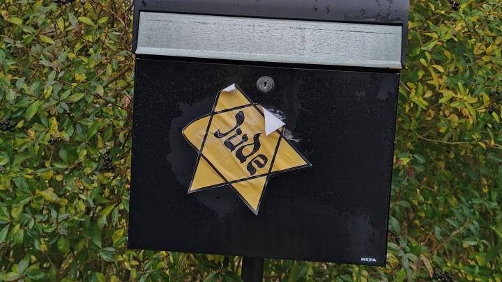 Ikke kun i Randers: Hærværk mod jøder i landet på årsdag for Krystalnatten | DR
