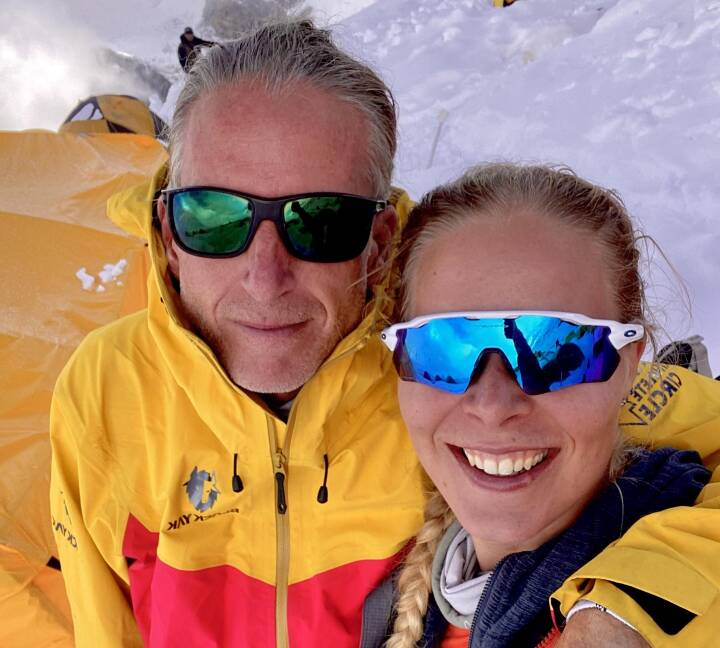 varemærke Opgive Lover Efter livsfarlig generalprøve drager Emma nu mod rekordforsøg på Mount  Everest | Ekstremsport | DR