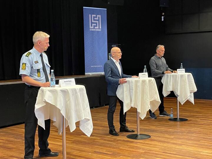 metal replika Due Aalborg Kommune i kraftig appel til unge: Test før fest | Nordjylland | DR