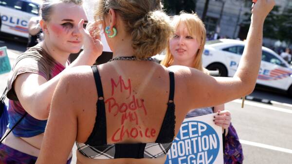 Demonstrationer i USA ny lov i Texas, der retten til abort | Seneste nyt | DR