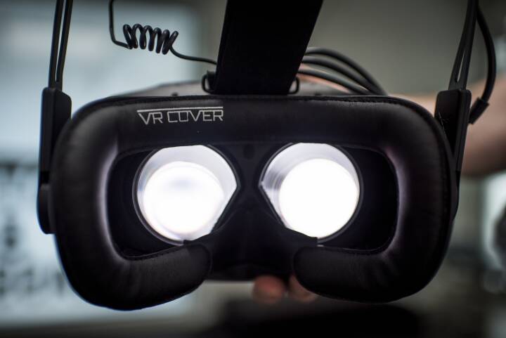Mennesker med angst ser frygten i øjnene med VR-briller