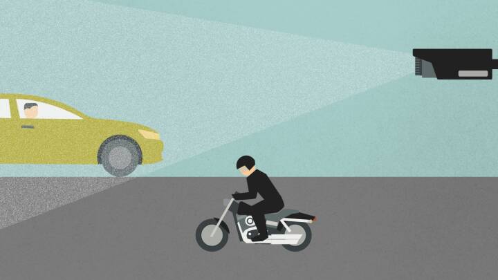 Politiets blinde øje: Motorcyklister suser ustraffet forbi fartkontrollerne