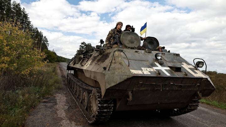 Ukraine bryder igennem i syd og rykker frem på to fronter