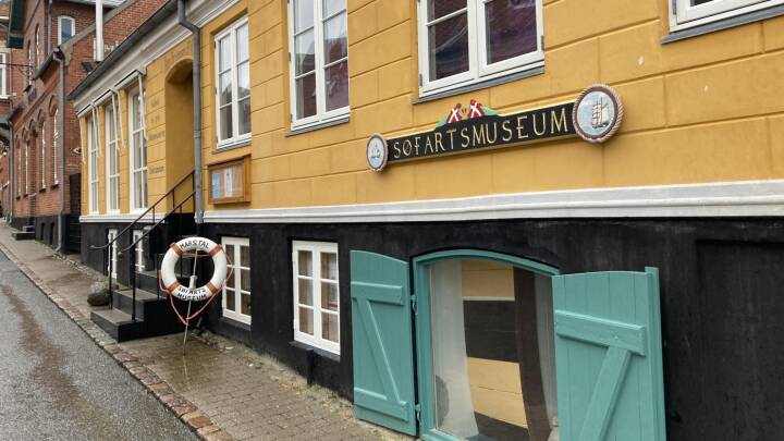 Gammel fejde på Ærø blusser op igen: Museum i krise må sejle sin egen sø