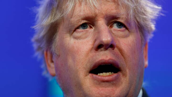 Boris Johnson trækker sig fra det britiske parlament: 'Jeg bliver tvunget ud'