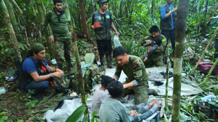 Fire børn er fundet i live i regnskov 40 dage efter flystyrt i Colombia