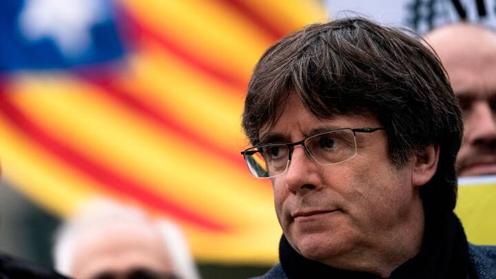'Gigantisk comeback' gør kontroversiel, catalansk politiker til kongemager i spanske regeringsforhandlinger