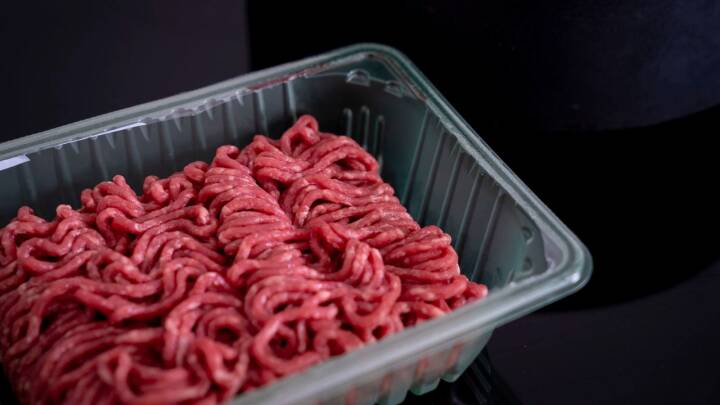 40 smittet med samme type salmonella - mistænker hakket kød