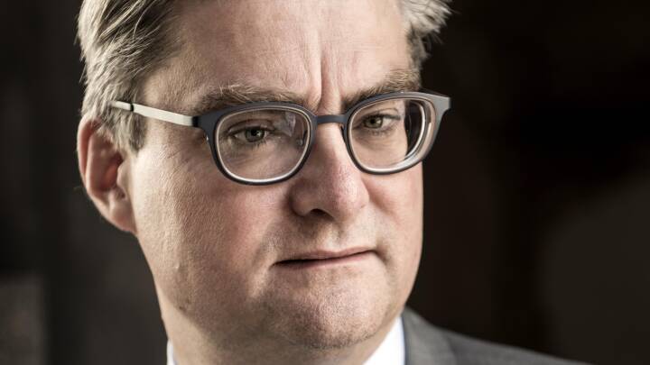 Søren Pind bakker op om fogedforbud mod PET-bog | Indland | DR