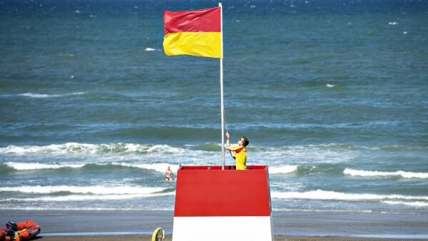 Download Flag farver pa stranden For Android Flag Farver Pa Stranden