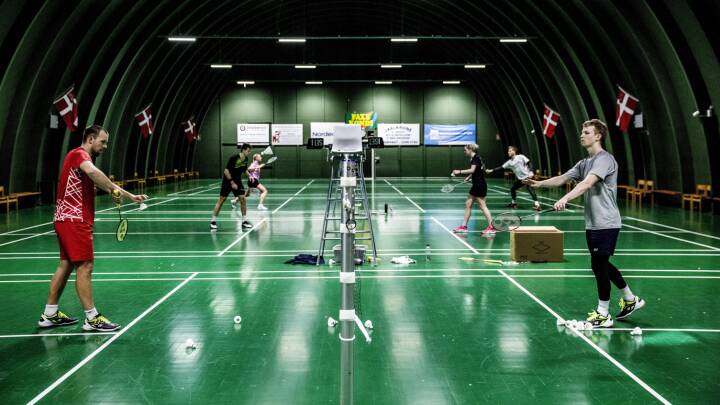 tankevækkende byld Sorg Konfliktramte spillere: Dansk badminton-double må klare sig selv i  sæsonfinalen | Badminton | DR