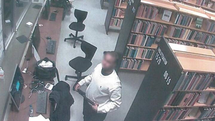 Ni mænd idømt fængsel for at aflure NemID på biblioteker - bagmand får 8 års fængsel