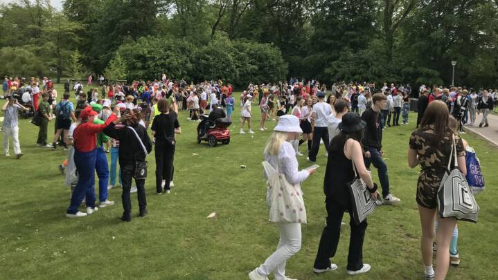 Sidste skoledag uden shots og øl: Aarhus Kommune holder alkoholfri afgangsfest for 3.000 elever