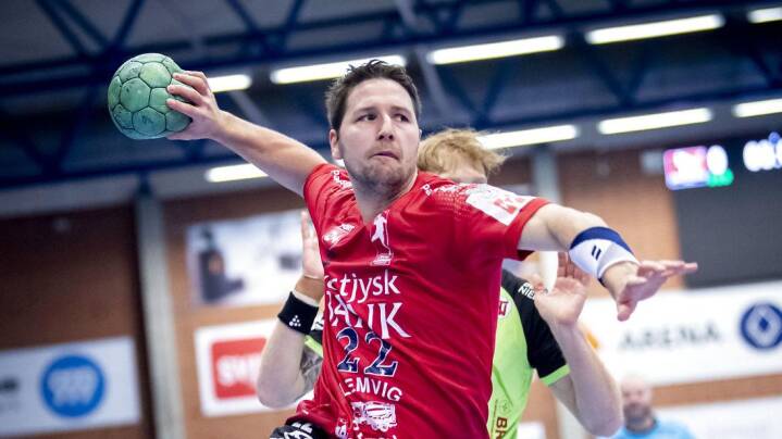 Dansk håndboldspiller springer ud som homoseksuel