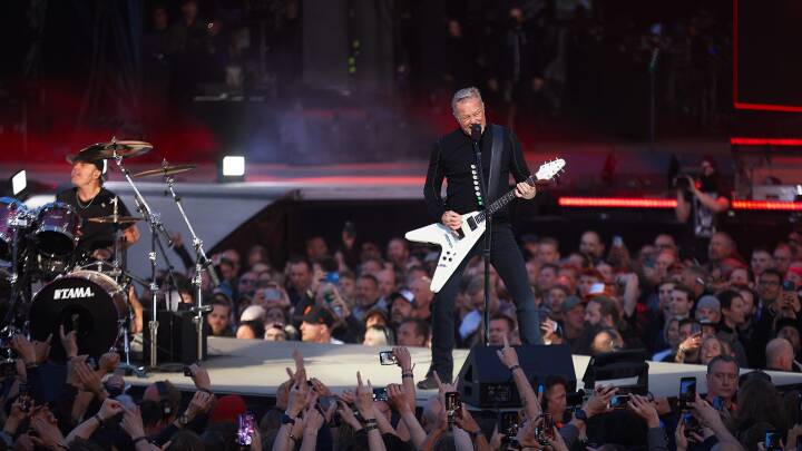 Metallica ville ikke slippe sit danske Copenhell-publikum: 'Aj, hvor er I dejlige!'  