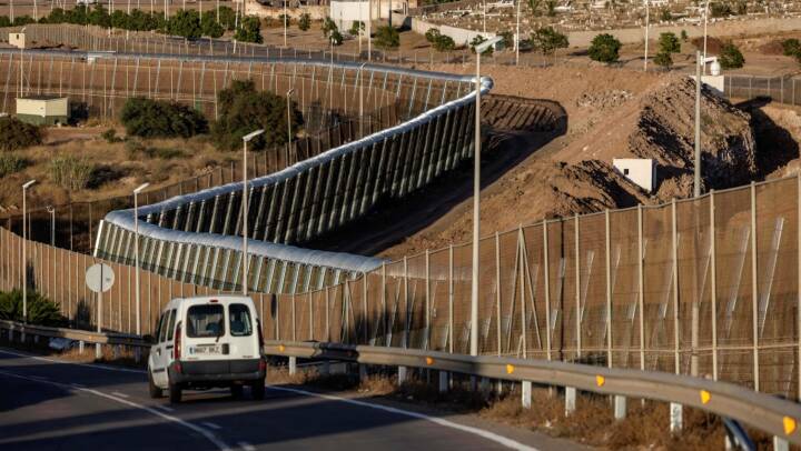 Menneskerettighedsorganisationer kræver undersøgelse efter mindst 23 døde ved spansk grænsehegn