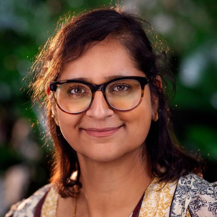 ?protocol=https&server=www.dr.dk&file=%2Fimages%2Fcrop%2F2022%2F09%2F08%2F1662633177 159bagedystdeltagerportraet2022 edit