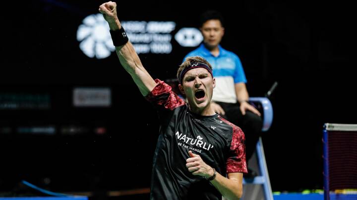 Verdensetteren Axelsen smadrer finalemodstander og triumferer i årets ...