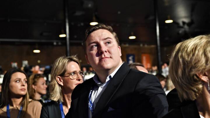 Bergur Løkke Rasmussen skifter Venstre ud med Moderaterne Nyheder DR