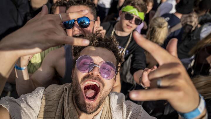 Vild gadefest i København: Se de festlige billeder fra Distortion