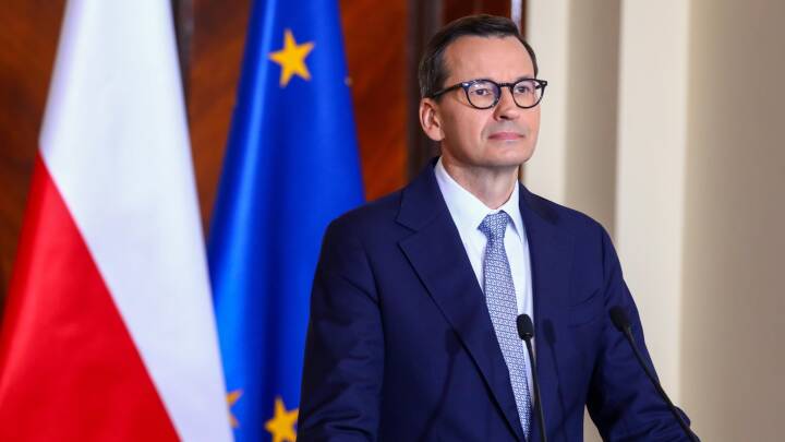 Den polske regering er havnet i omfattende visumskandale. Nu kræver EU-toppen svar