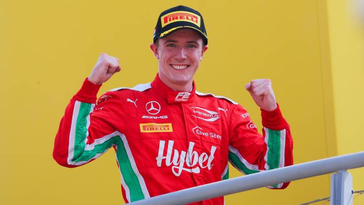 Ung danskers vilde weekend bliver afgørende for Formel 2-triumf og Formel 1-fremtid
