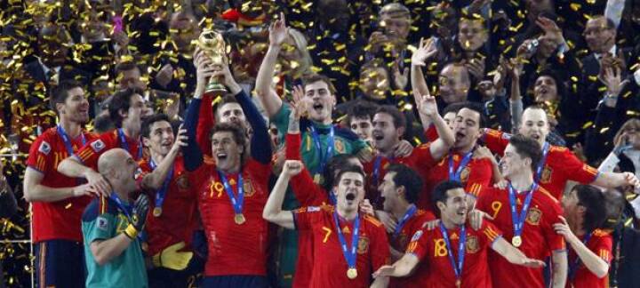 Spaniens verdensmestre modtaget som helte Fodbold DR