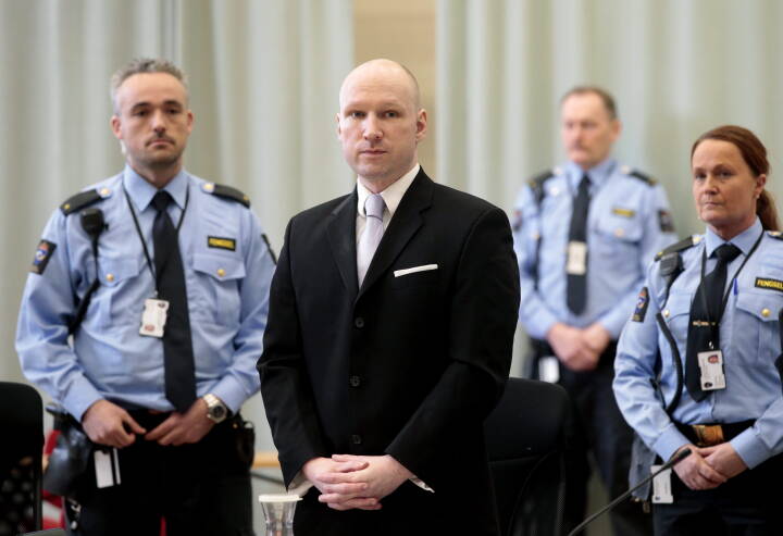 Breiviks medfanger efter dom: Bare lad ham gå frit | Udland DR