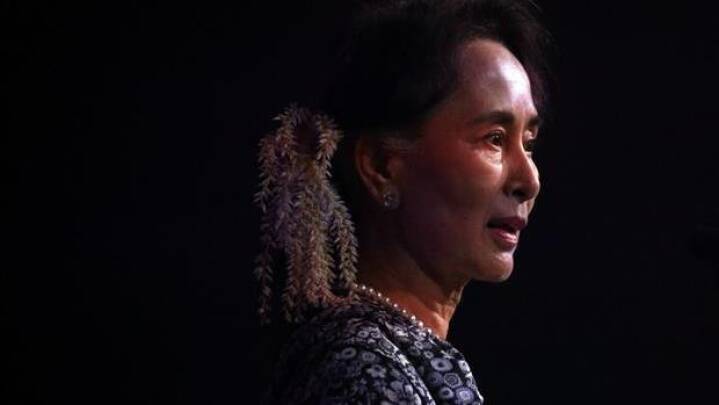 Amnesty tager ærespris fra Aung San Suu Kyi