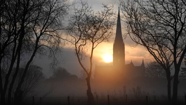 Chokolade-kopi af katedral i Salisbury vækker harme