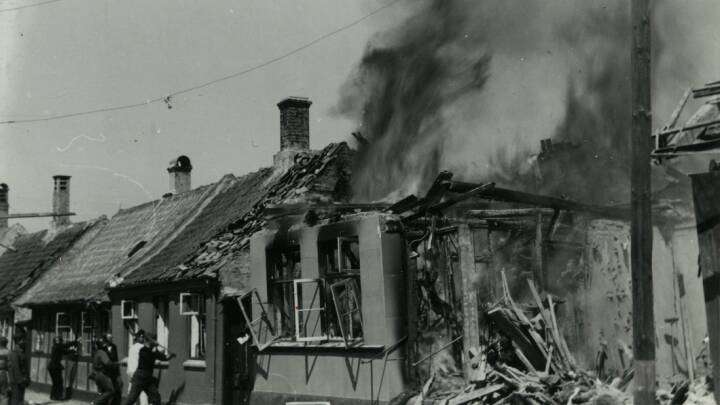 Mens danskerne fejrede befrielsen, døde folk i gaderne i Rønne: I dag er det 75 år siden, Bornholm blev bombet