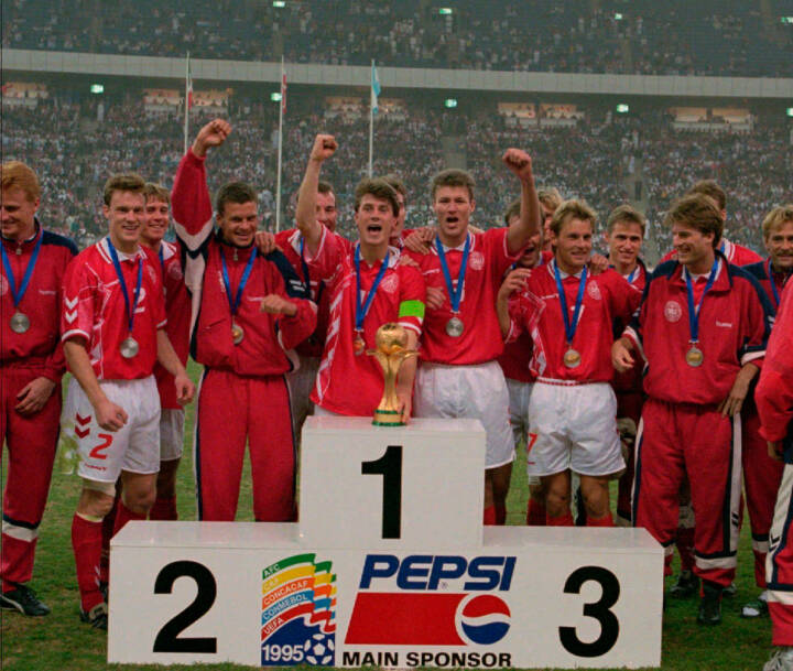 OVERBLIK Indviklet VMplads, pokalprestige og økonomiske fordele Det