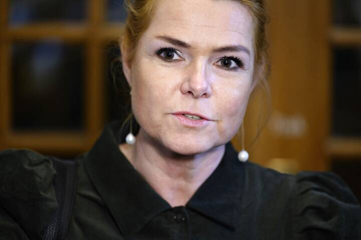 Professor sår tvivl om anklageskrift i rigsretssag mod Inger Støjberg | DR
