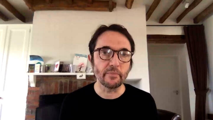 Radiohead-bassist: 'Brexit gør mig bekymret for de nye kunstneres fremtid'