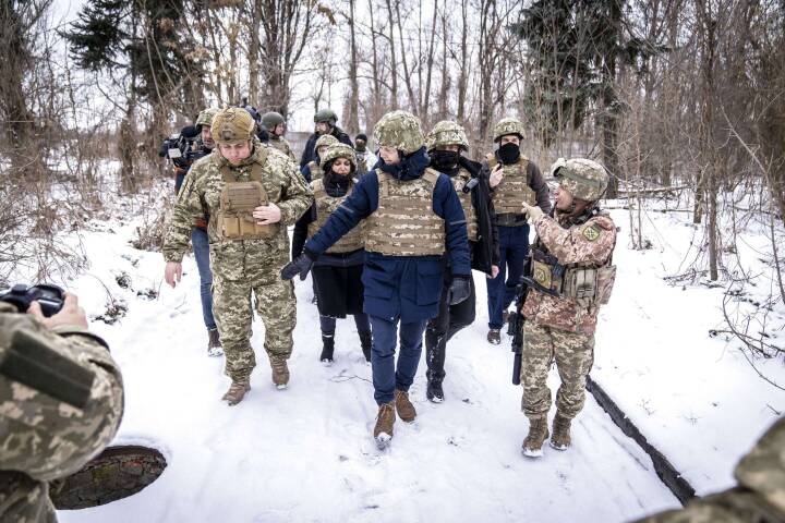 Udenrigsministeren havde millioner med til Ukraines militær: 'Dem, der kæmper her, kæmper for vores allesammens frihed'