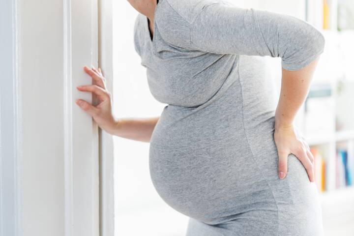 Diskriminerede gravide og nybagte mødre: Nu får landets forsikringsselskaber millionbøde