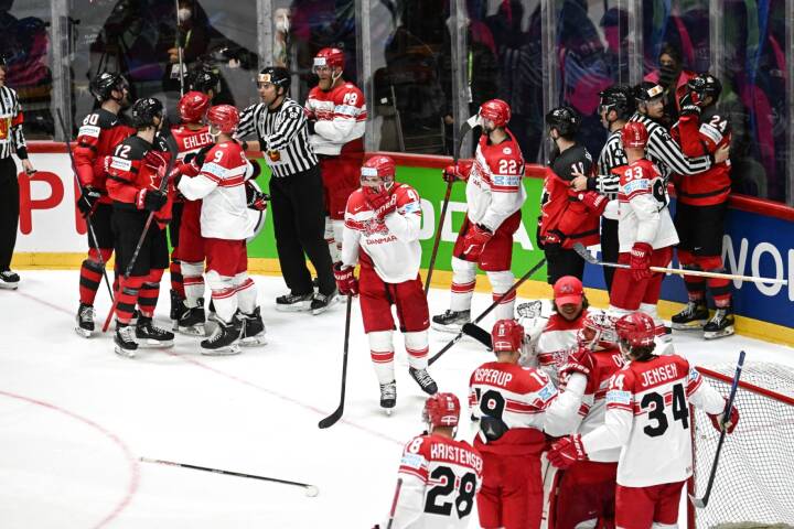 Finland og Letland overtager VM i ishockey fra russerne