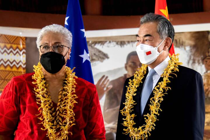 Østat i Stillehavet underskriver aftale om et 'større samarbejde' med Kina