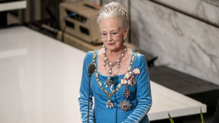Kongehuset: Dronningen har 'almindelige coronasymptomer'