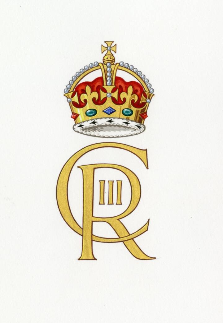 Kong Charles' nye monogram bliver taget i brug i dag