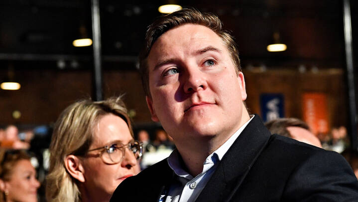 For Venstre-folk er det 'ikke så overraskende', at Bergur Løkke ...