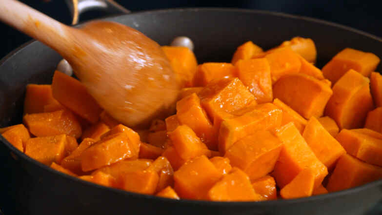 Glaced Sweet Potatoes Fa Brodrene Price Opskrift Her Mad Dr