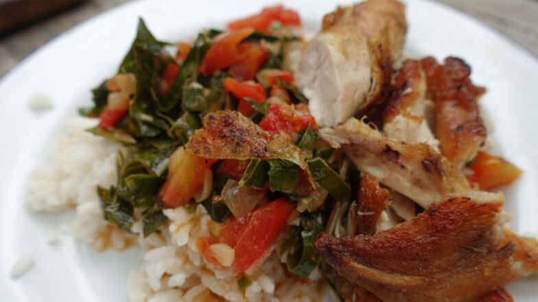 Grillet kylling med stegte ris Find opskriften her | Mad | DR