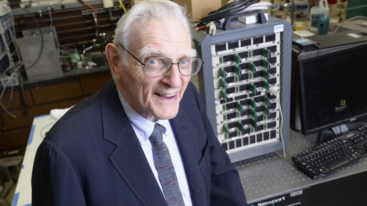 3x og nul brandfare: Manden bag lithium-ion-batteri er klar med arvtager | Naturvidenskab | DR