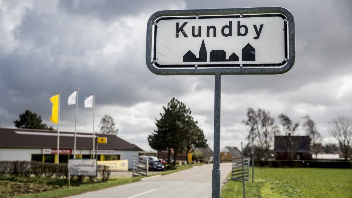 voksen aluminium komme Mentalerklæring: 17-årig Kundby-pige er ikke sindssyg | Indland | DR