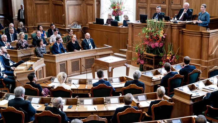 Opgør med lukrativ pension kan hæve politikeres grundløn til 959.000 kroner