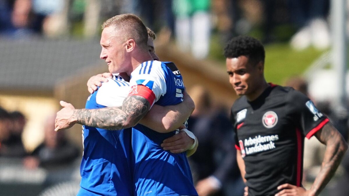 Summen Pompeji repræsentant Lyngby besejrer FC Midtjylland og banker spænding ind i bundkampen |  Seneste sport | DR