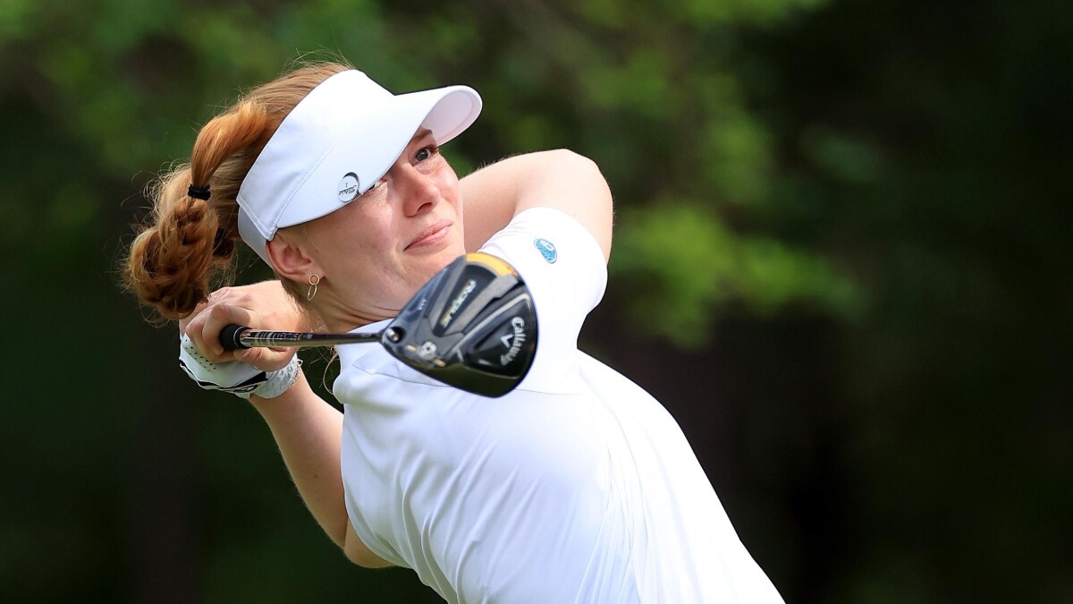 Dansk golfspiller Smilla Sønderby sikrer sejr i Irland med stærk slutspurt.