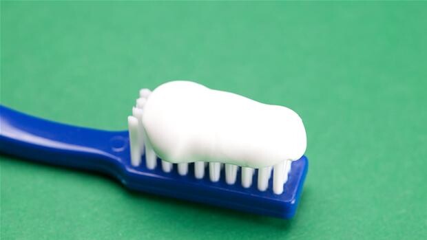 Her er de syv tandpastaer, du kan bruge med samvittighed | Indland |