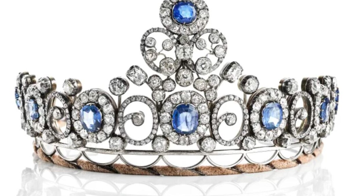 Kongeligt smykke er solgt for millionbeløb | Ligetil DR
